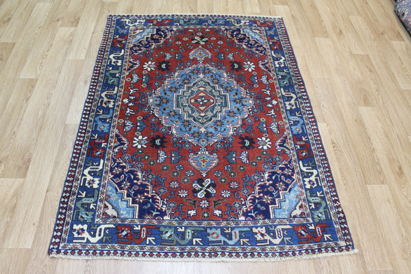 ANTIQUE PERSIAN YALAMEH WOOL RUG 148 X 106 CM