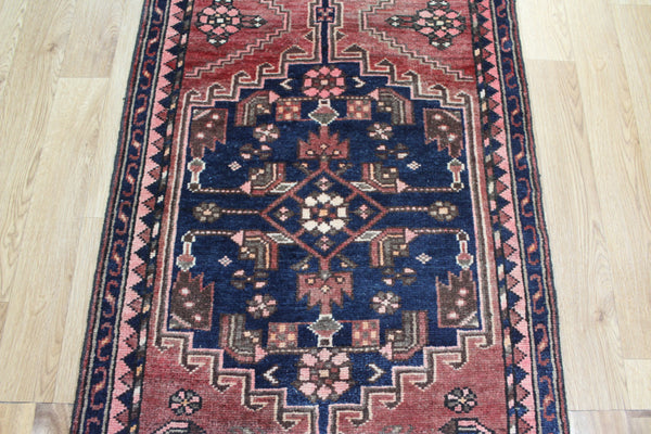 EXTRA LARGE HANDMADE PERSIAN RUNNER OF TRADITIONAL MEDALLION DESIGN 480 X 72 CM