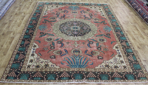 Antique Persian Tabriz carpet 315 x 245 cm