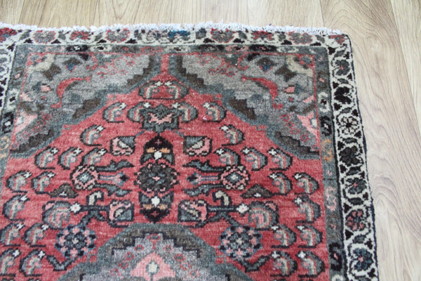Old Persian Hamadan Rug 97 x 57 cm