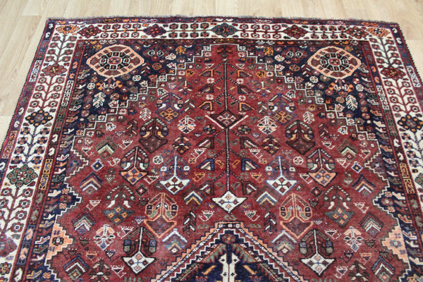 ANTIQUE QASHQAI RUG, TRADITIONAL TRIBAL DESIGN, CIRCA 1940