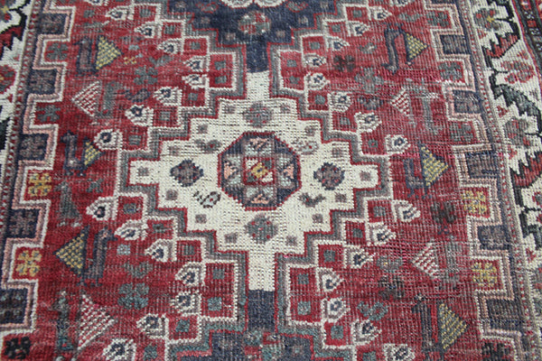 ANTIQUE PERSIAN QASHQAI SHIRAZ RUNNER 256 X 83 CM