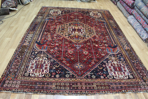 ANTIQUE QASHQAI RUG, TRADITIONAL TRIBAL DESIGN, CIRCA 1920