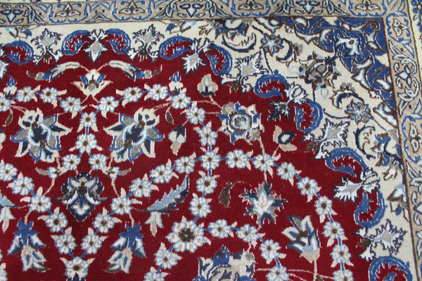 Fine Persian Nain Rug Silk & Wool 294 x 164 cm