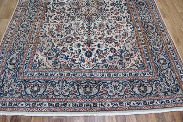 FINE HANDMADE PERSIAN KASHAN CARPET OF FLORAL DESIGN 294 X 193 CM