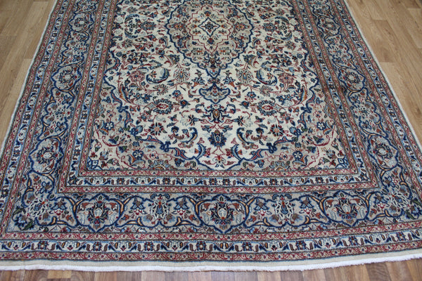 FINE HANDMADE PERSIAN KASHAN CARPET OF FLORAL DESIGN 287 X 195 CM