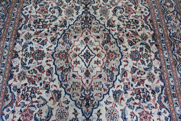 FINE HANDMADE PERSIAN KASHAN CARPET OF FLORAL DESIGN 287 X 195 CM