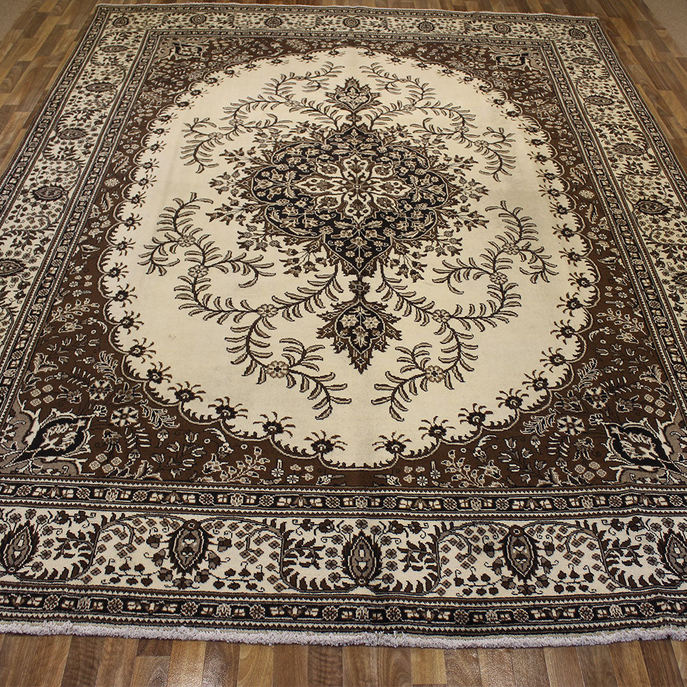 Old Handmade Persian Tabriz Carpet 400 x 310 cm