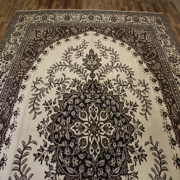 Old Handmade Persian Tabriz Carpet 400 x 310 cm