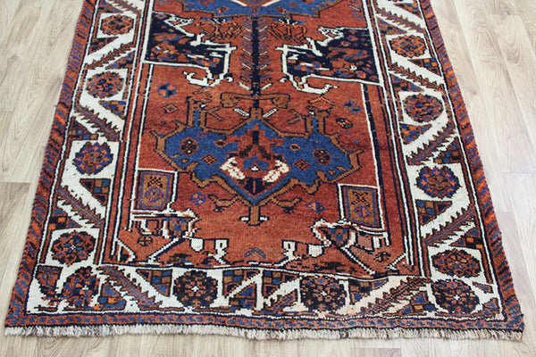 AN OUTSTANDING PERSIAN SHIRAZ LONG RUNNER 380 X 130 CM