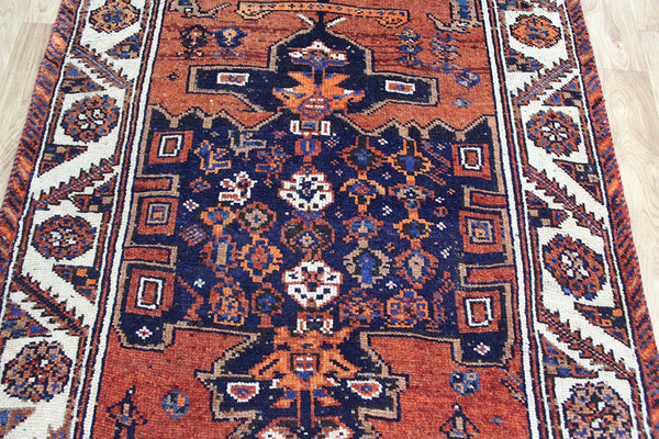 AN OUTSTANDING PERSIAN SHIRAZ LONG RUNNER 380 X 130 CM