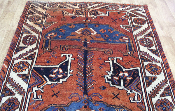 AN OUTSTANDING PERSIAN SHIRAZ LONG RUNNER 380 X 130 CM