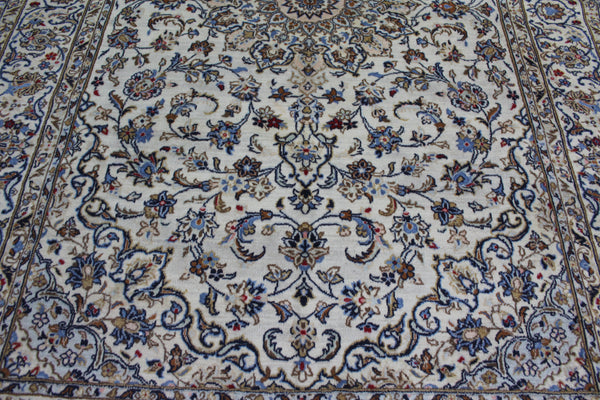 FINE HANDMADE PERSIAN KASHAN CARPET OF FLORAL DESIGN 300 X 195 CM