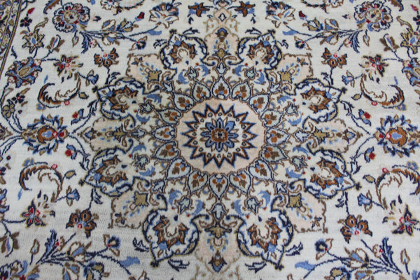 FINE HANDMADE PERSIAN KASHAN CARPET OF FLORAL DESIGN 300 X 195 CM