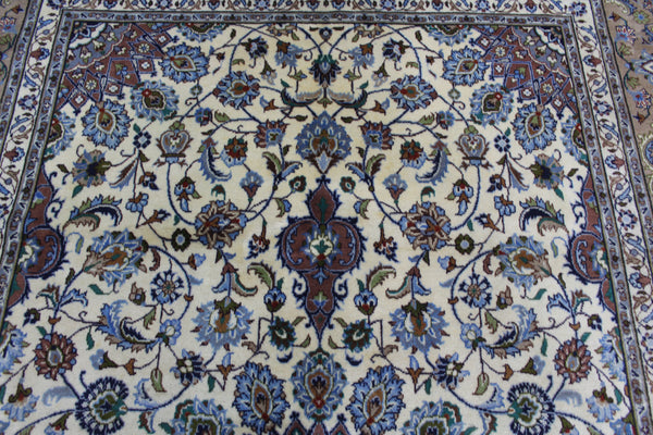 FINE HANDMADE PERSIAN KASHAN CARPET OF FLORAL DESIGN 297 x 197 CM