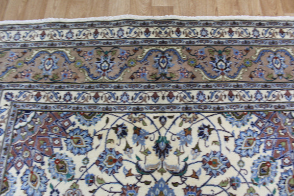 FINE HANDMADE PERSIAN KASHAN CARPET OF FLORAL DESIGN 297 x 197 CM