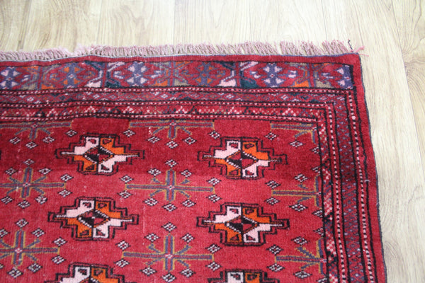 Old Handmade Persian Turkmen Rug 112 x 80 cm