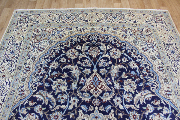 FINE PERSIAN NAIN CARPET WOOL AND SILK, GREAT DESIGN AND SUPERB COLOURS 303 X 195 CM