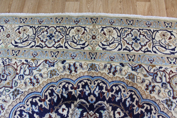 FINE PERSIAN NAIN CARPET WOOL AND SILK, GREAT DESIGN AND SUPERB COLOURS 303 X 195 CM