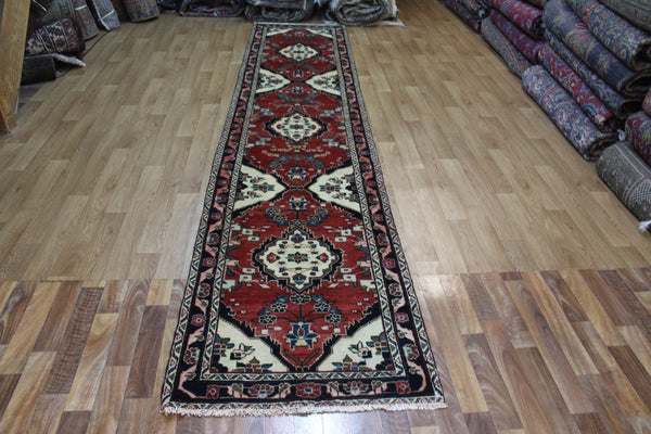 EXTRA LARGE HANDMADE PERSIAN RUNNER WITH FINE FLORAL DESIGN 495 X 84 CM
