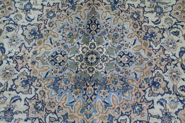 ANTIQUE PERSIAN KASHAN CARPET OF CLASSIC MEDALLION DESIGN 490 X 300 CM