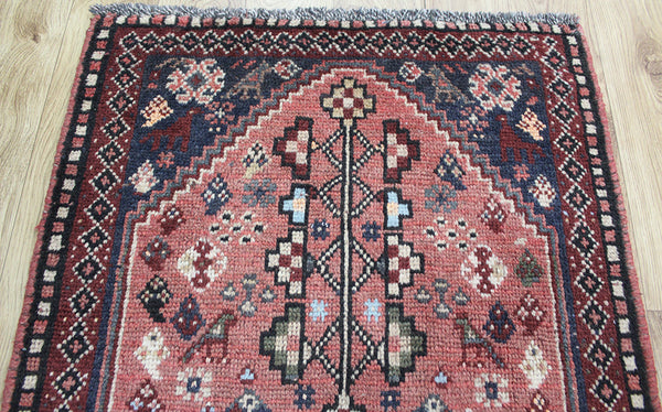 OLD SOUTH WEST PERSIAN SHIRAZ RUG 130 x 70 CM