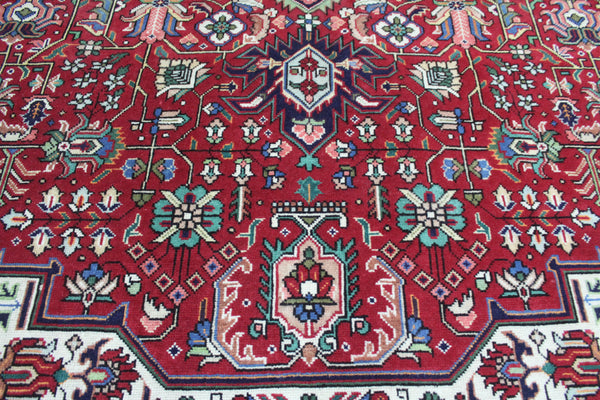 A Beautiful Handmade Persian Tabriz Carpet Floral Design 390 x 290 cm