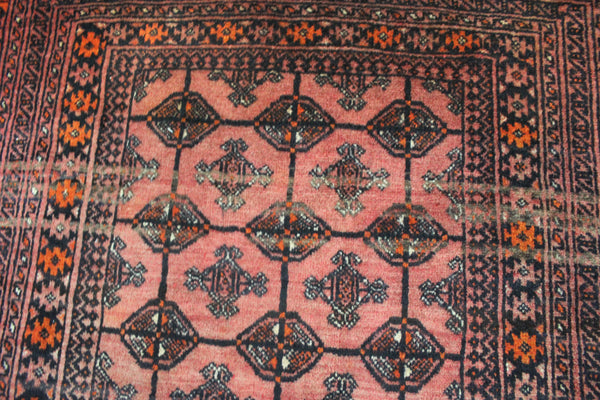 Old Handmade Persian Turkmen Tribal Rug 177 x 115 cm