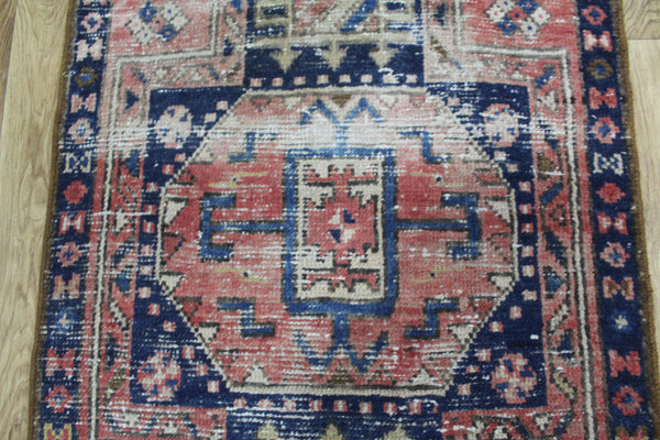 Antique Persian Heriz Runner 295 x 75 cm