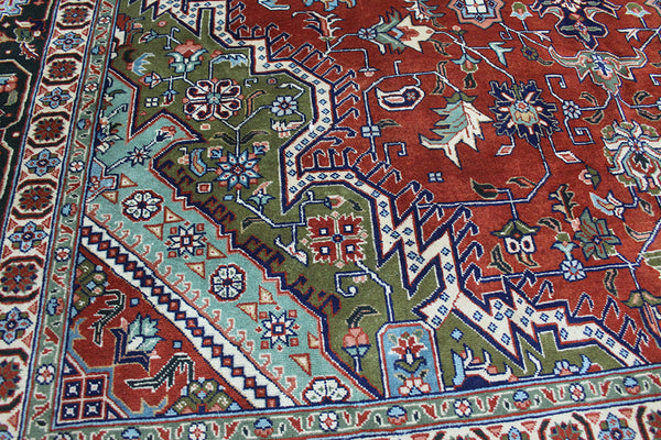 Fine Persian Tabriz carpet 340 x 257 cm