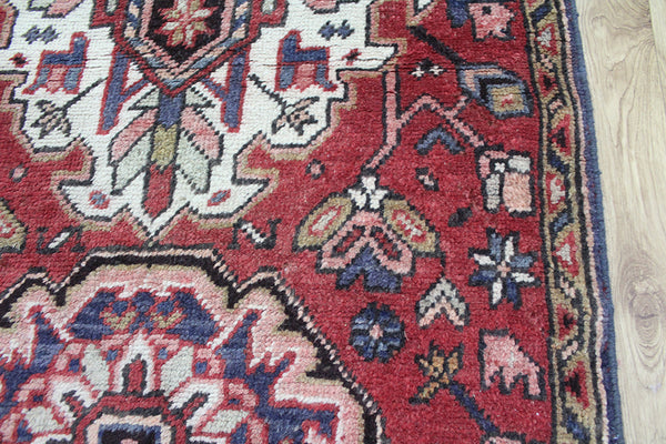 ANTIQUE NORTH WEST PERSIAN KARAJEH RUNNER, VERY HARD WEARING 302 x 85 CM