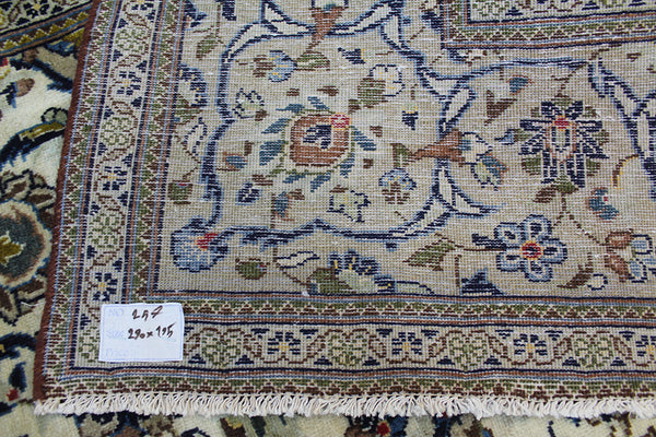 Vintage Persian Kashan carpet 290 x 195 cm