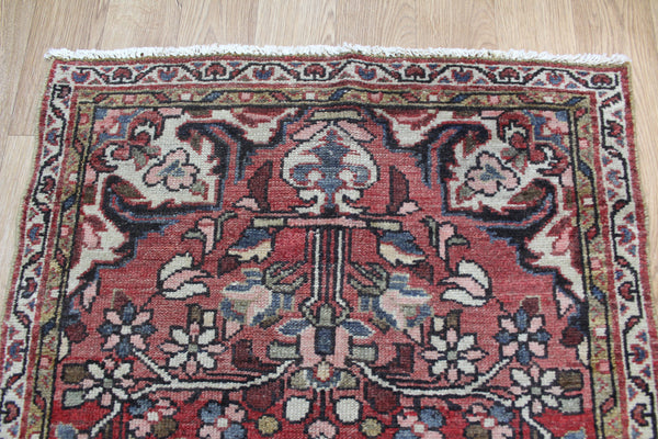 Antique Persian Hamedan Rug Floral Design 115 x 70 cm