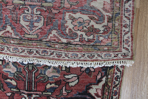 Antique Persian Hamedan Rug Floral Design 115 x 70 cm