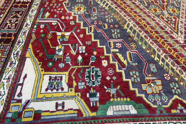 Old Handmade Persian Shiraz Rug 290 x 215 cm