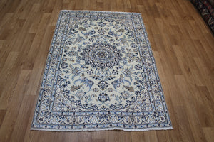 Fine Persian Nain Wool & Silk Rug 170 x 110 cm