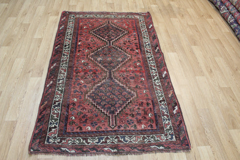 Antique Persian Qashqai rug 182 x 110 cm