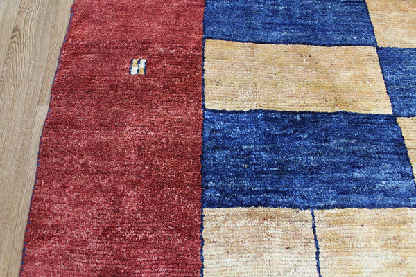 Persian Gabbeh carpet with superb colour 268 x 200 cm