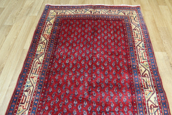 Fine Persian Mahal Runner with Paisley design 330 x 105 cm