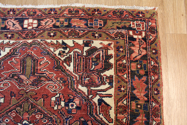 Antique Persian Heriz runner 325 x 125 cm