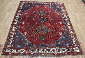 Old Handmade Persian Shiraz Qashqai Rug 190 x 155 cm