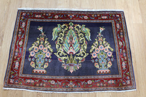 Fine Persian Kashan Rug, Vase & Birds design 92 x 65 cm