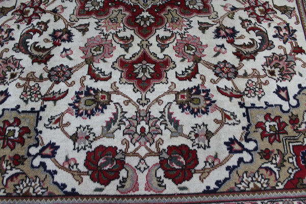 Antique Persian Tabriz Rug 200 x 155 cm