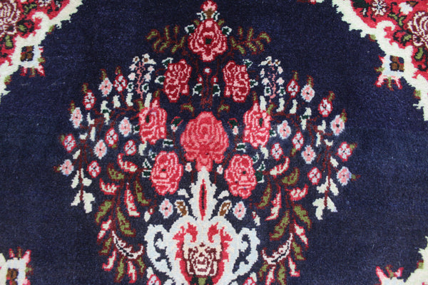 Fine Persian Bijar Rug, Vase Design 70 x 80 cm