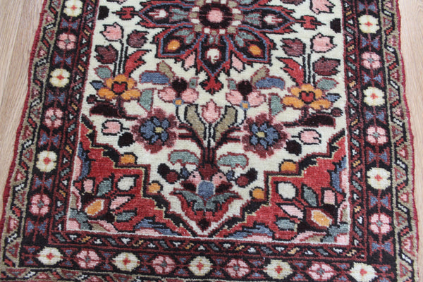 Old Handmade Persian Hamedan rug 88 x 60 cm