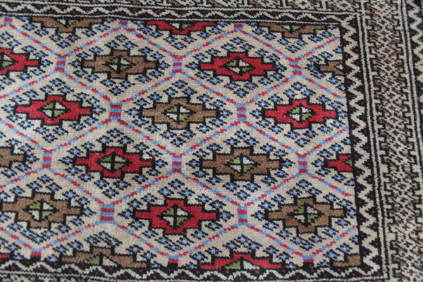 Fine Handmade Persian Turkmen Tribal Rug 95 x 46 cm