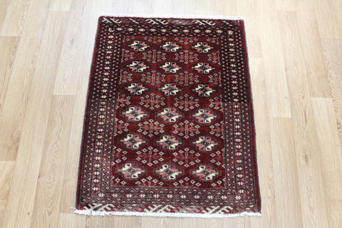 Fine handmade Persian Turkmen rug 87 x 70 cm