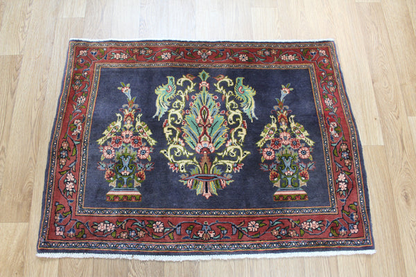 Fine Persian Kashan Rug, Vase & Birds design 100 x 70 cm
