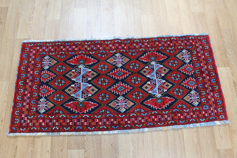 Fine Handmade Persian Turkmen Tribal Rug 140 x 62 cm