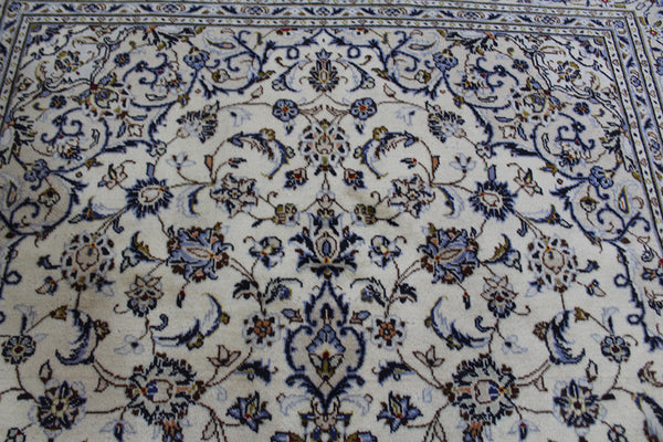 Handmade Persian Kashan Rug 303 x 190 cm
